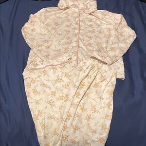 Le Top Cream and Pink Floral Pajama Set